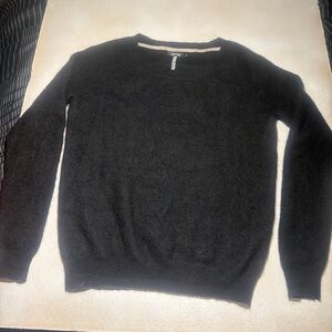Apt. 9 Women's Black Crewneck Sweater